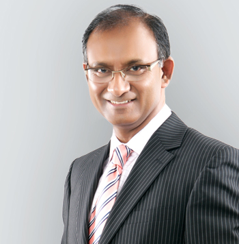 mr divya prakash specialist in knee and hip surgery, specialist knee surgeon in Birmingham, UK mr divya prakash specialist in knee and hip surgery, specialist knee surgeon in Birmingham, UK